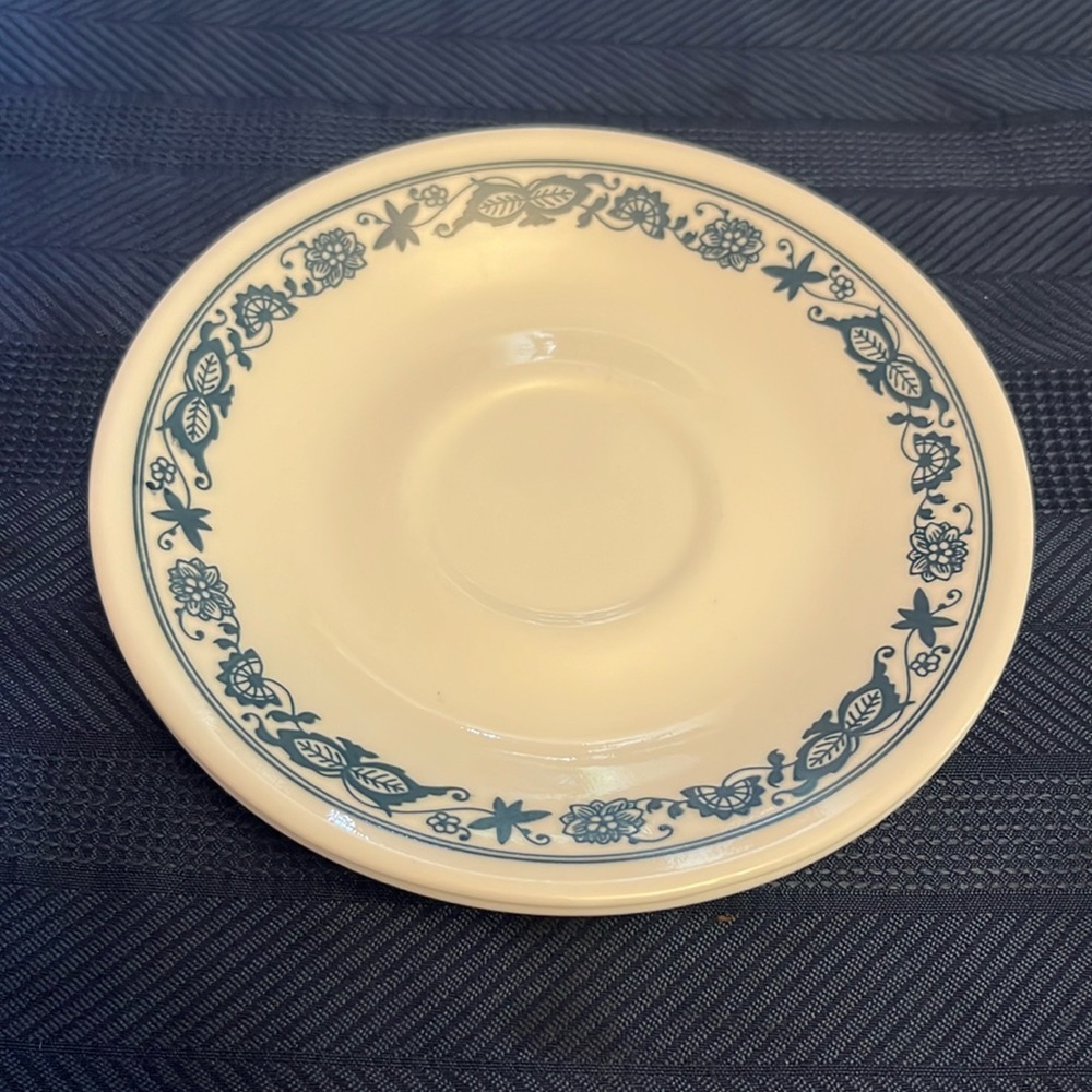 CORELLE by Corning: OLD TOWN BLUE ONION - 2 SAUCERS